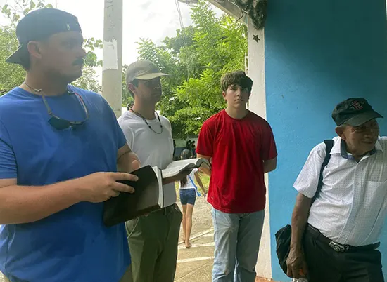 Noticias de las Asociaciones, Vivencias 81 (2)